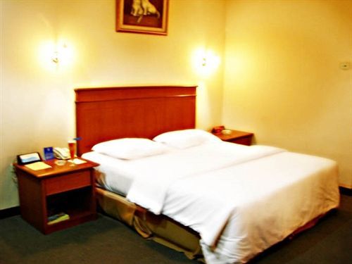 Hotel Furaya 3*