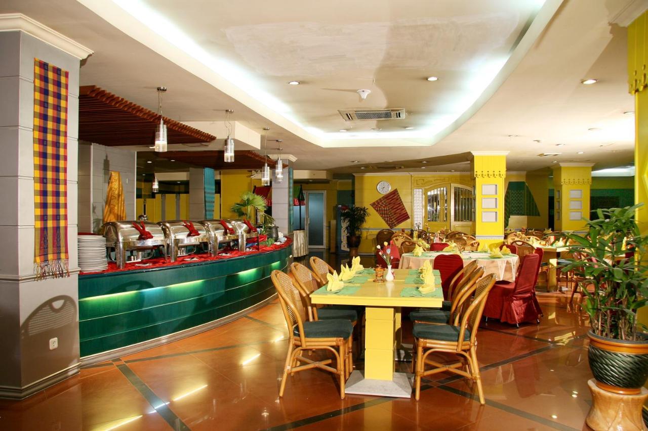 Furaya Hotel 3*